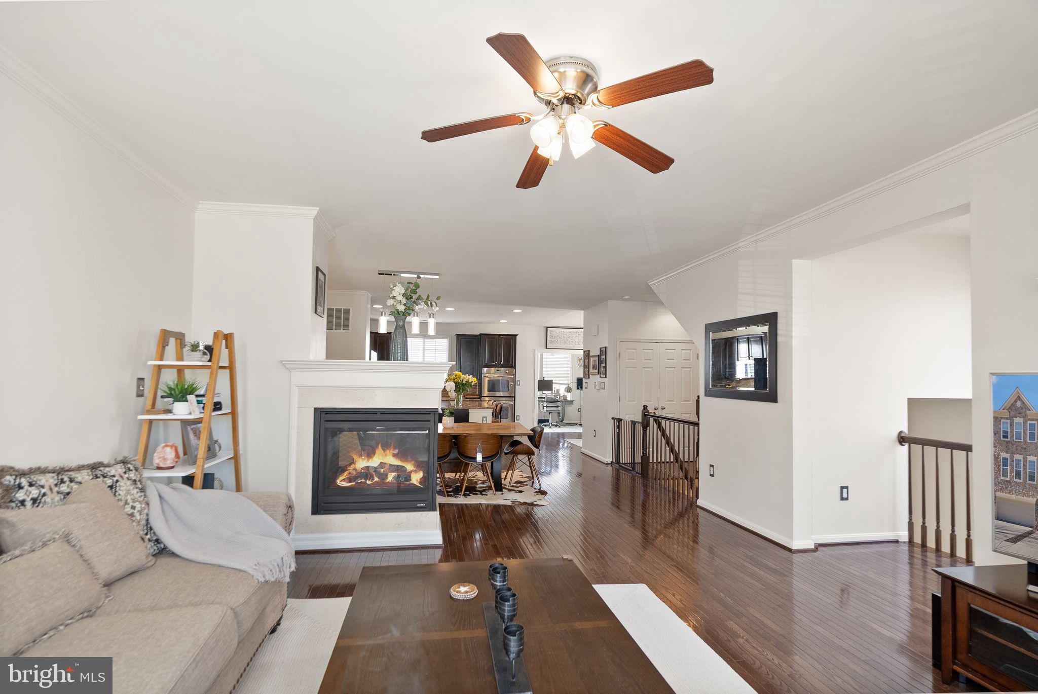 10226 FOUNTAIN CIRCLE