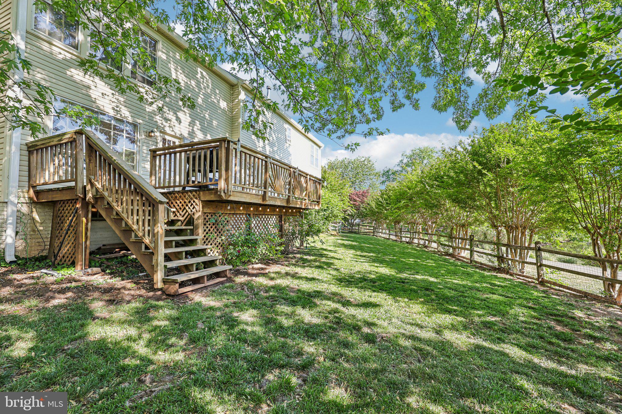 9368 DAHLIA COURT