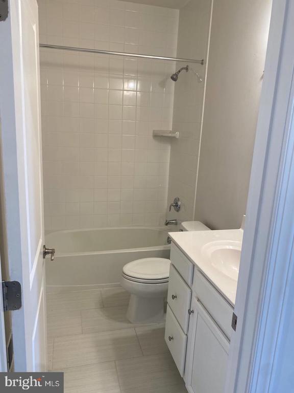 10587 RATCLIFFE TRL