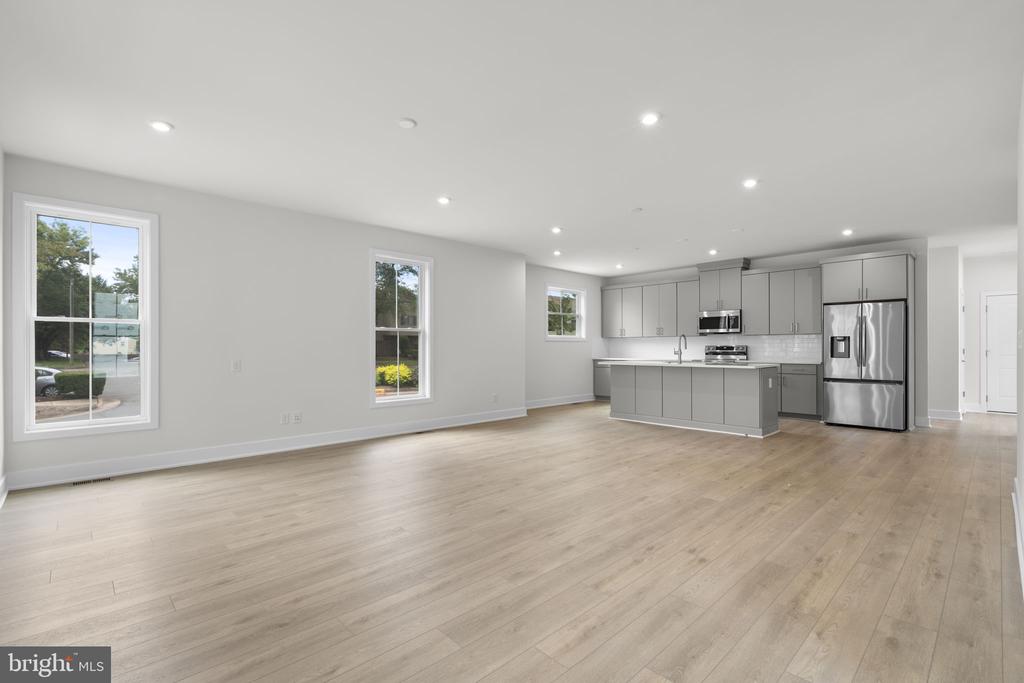 2 DOGWOOD DRIVE Unit: SHEA 24-R2