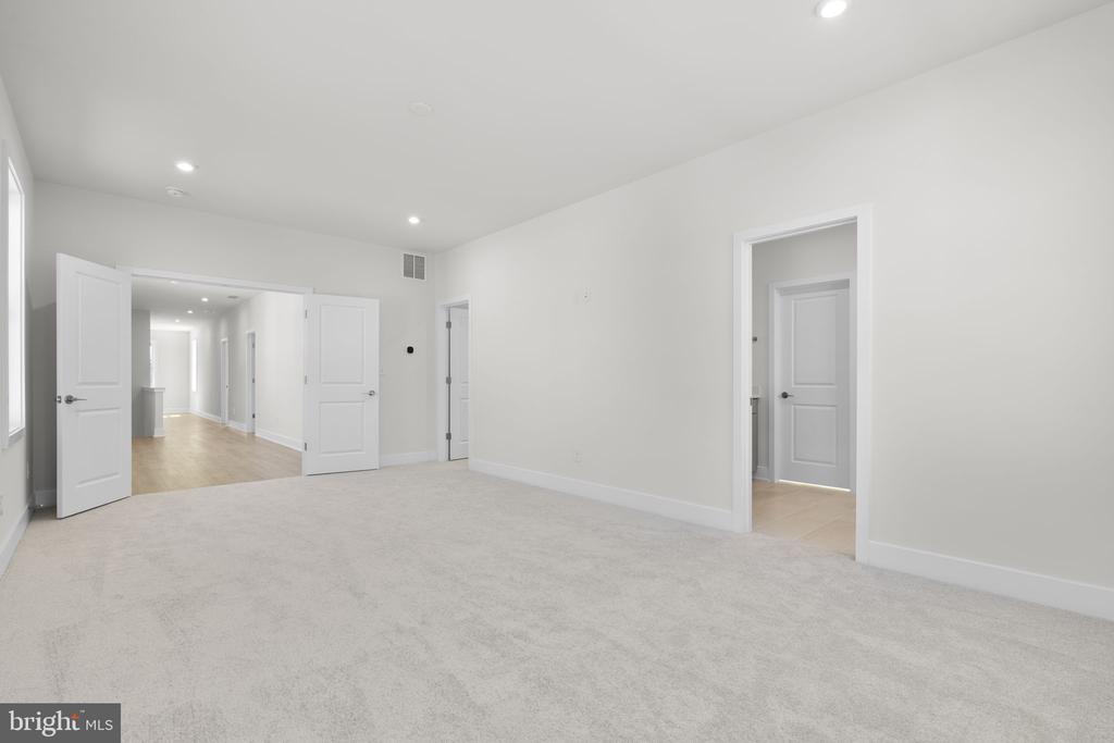2 DOGWOOD DRIVE Unit: SHEA 24-R2