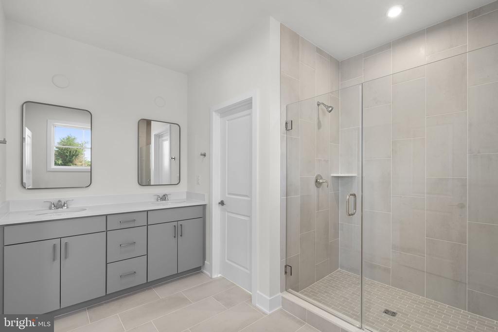 2 DOGWOOD DRIVE Unit: SHEA 24-R2