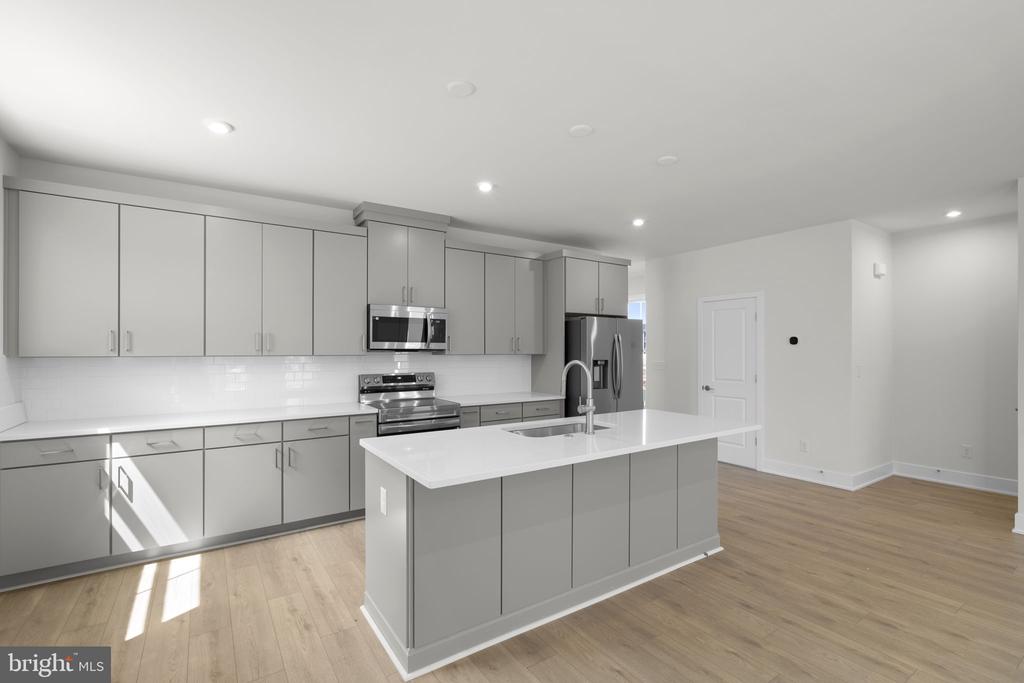 2 DOGWOOD DRIVE Unit: SHEA 24-R2