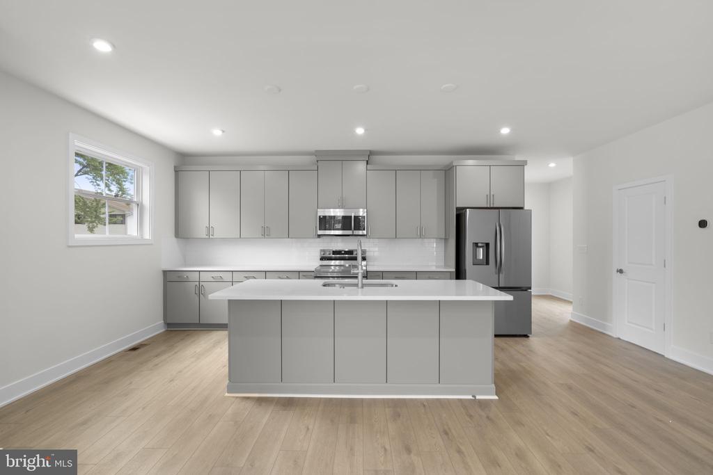 2 DOGWOOD DRIVE Unit: SHEA 24-R2