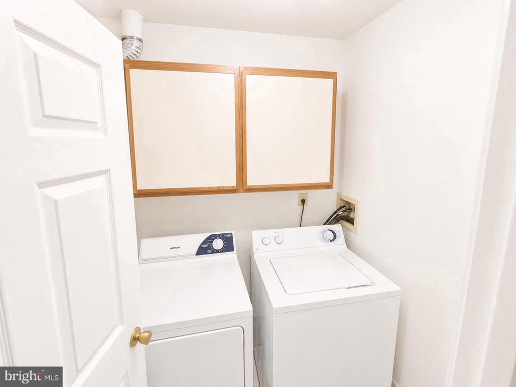 9553 BATTERY HEIGHTS BOULEVARD Unit: 202