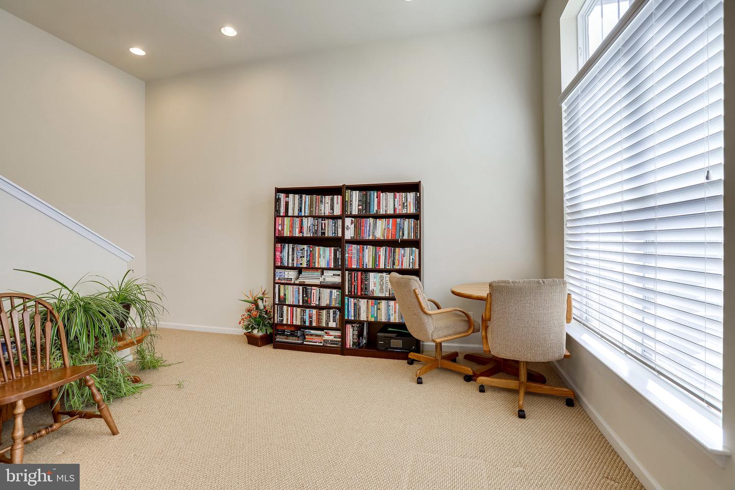 9077 ALEXANDER WAY