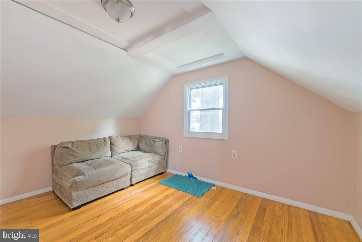 251 KENT DRIVE