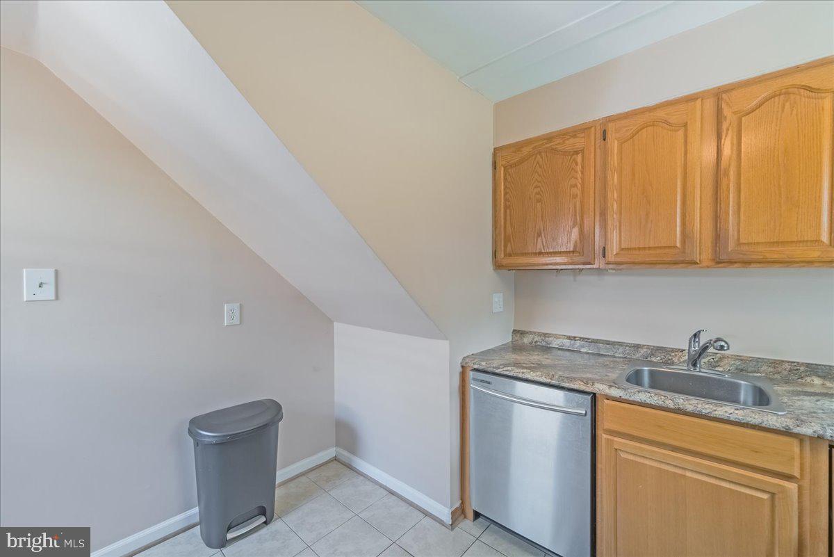251 KENT DRIVE