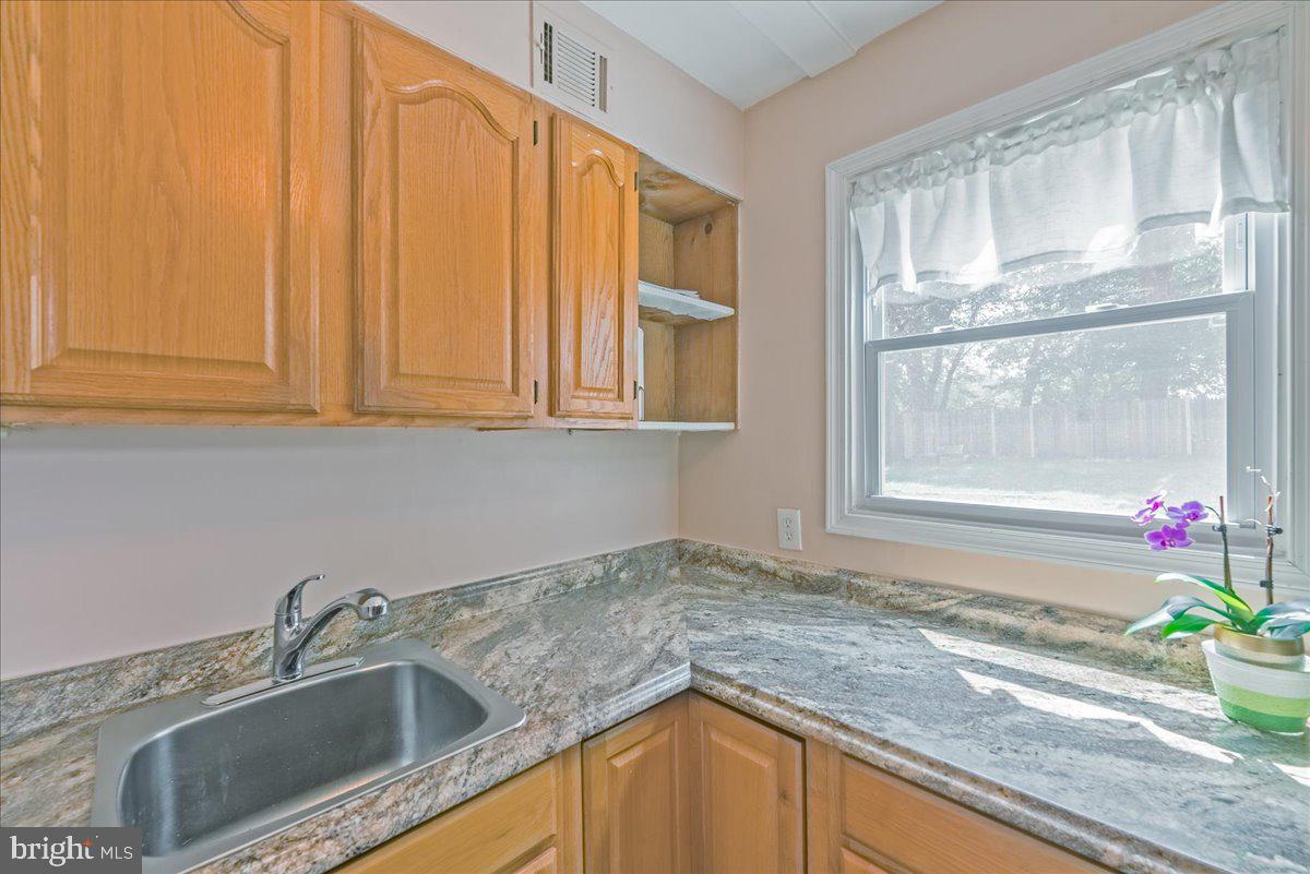 251 KENT DRIVE