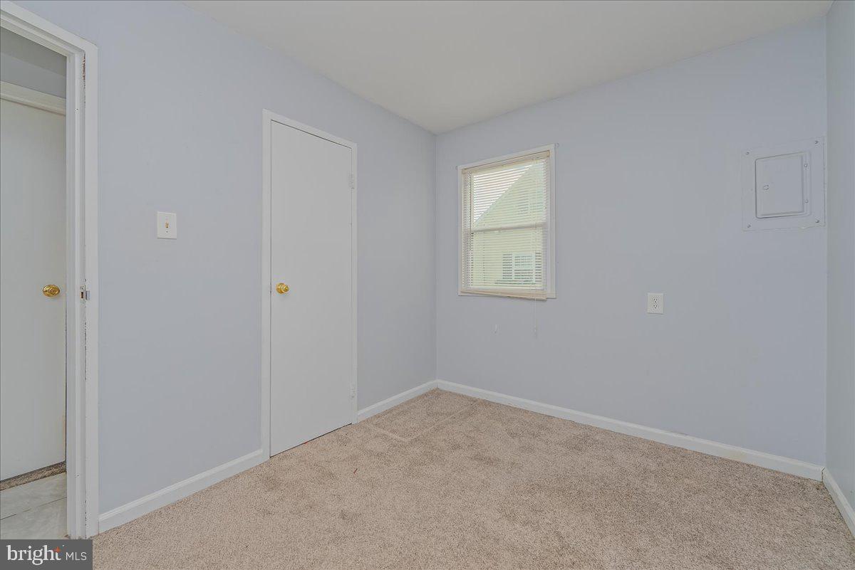 251 KENT DRIVE