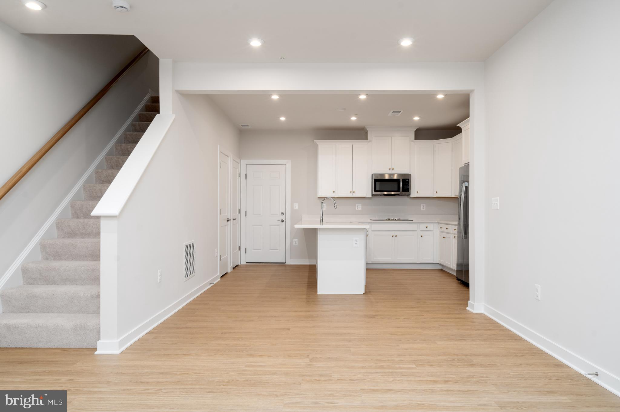 717 Thomas Lane Unit: A