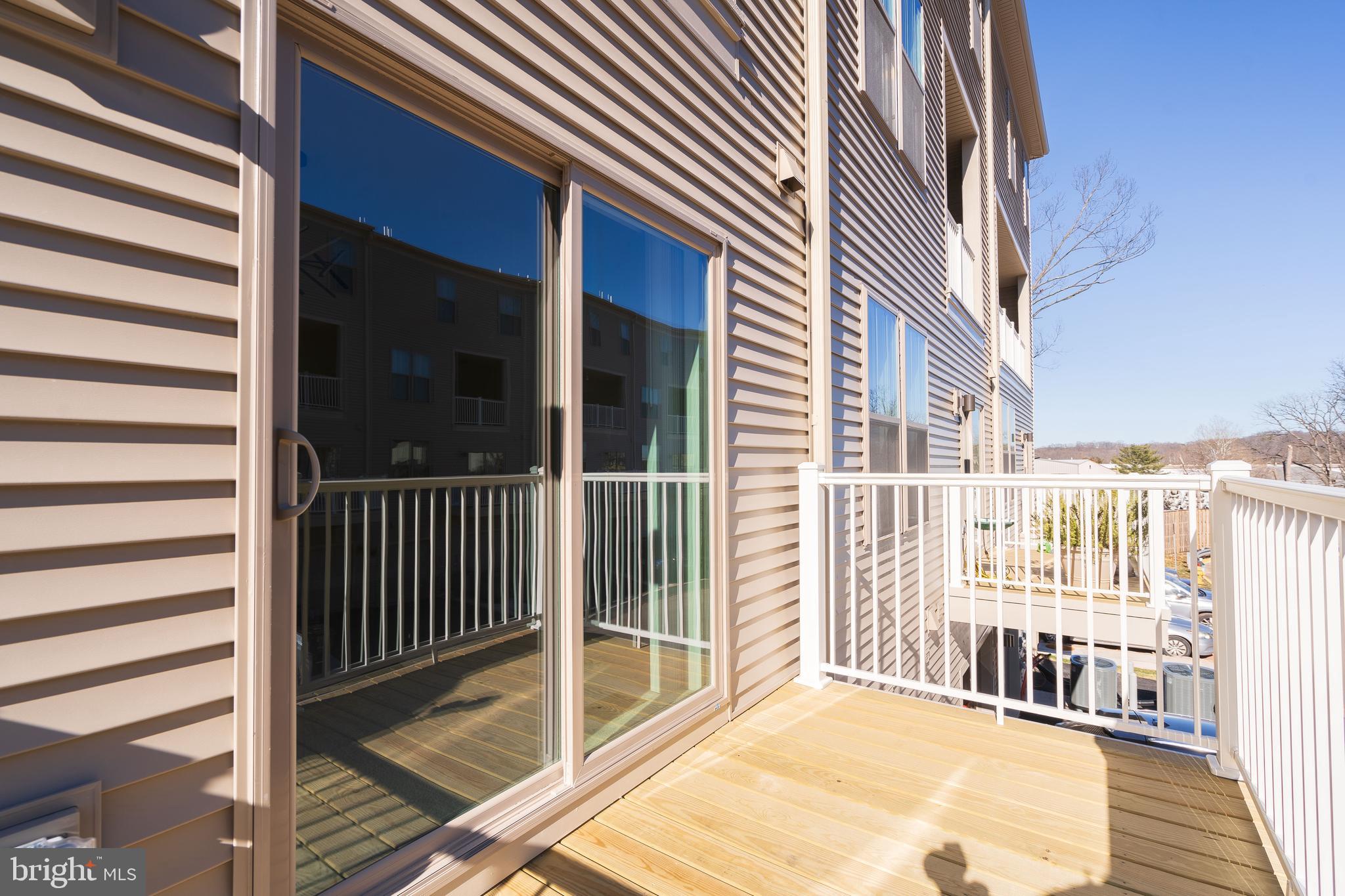 717 Thomas Lane Unit: A