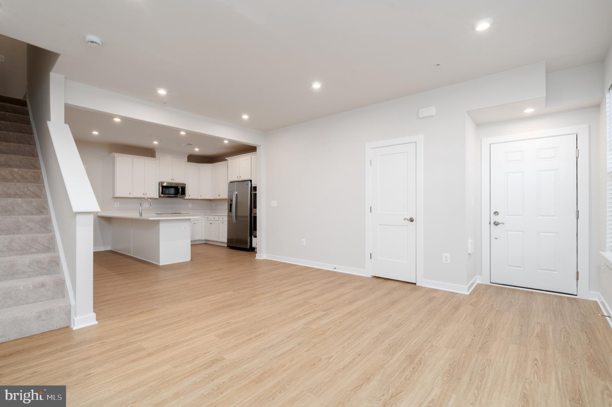 717 Thomas Lane Unit: A
