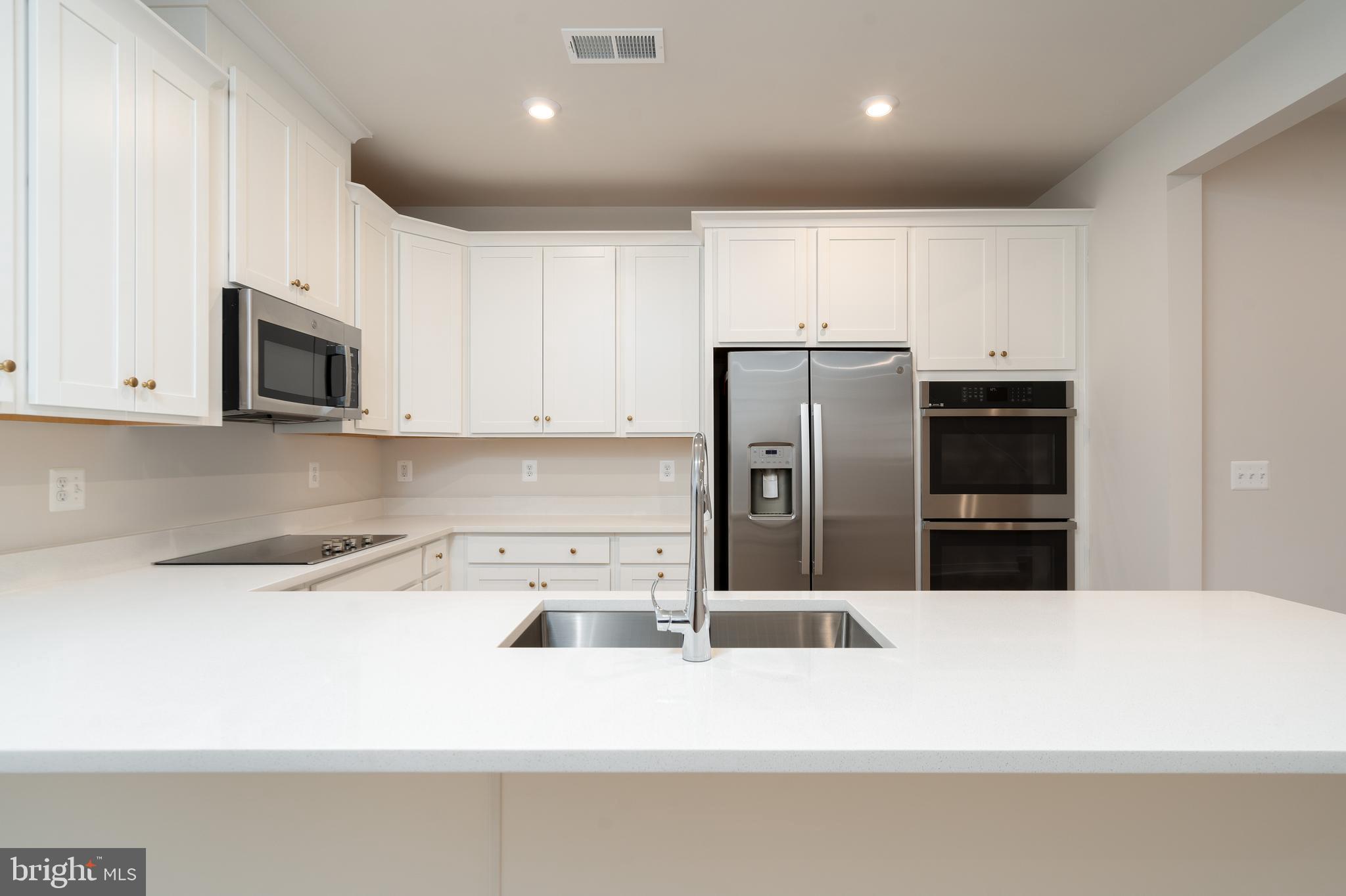 717 Thomas Lane Unit: A