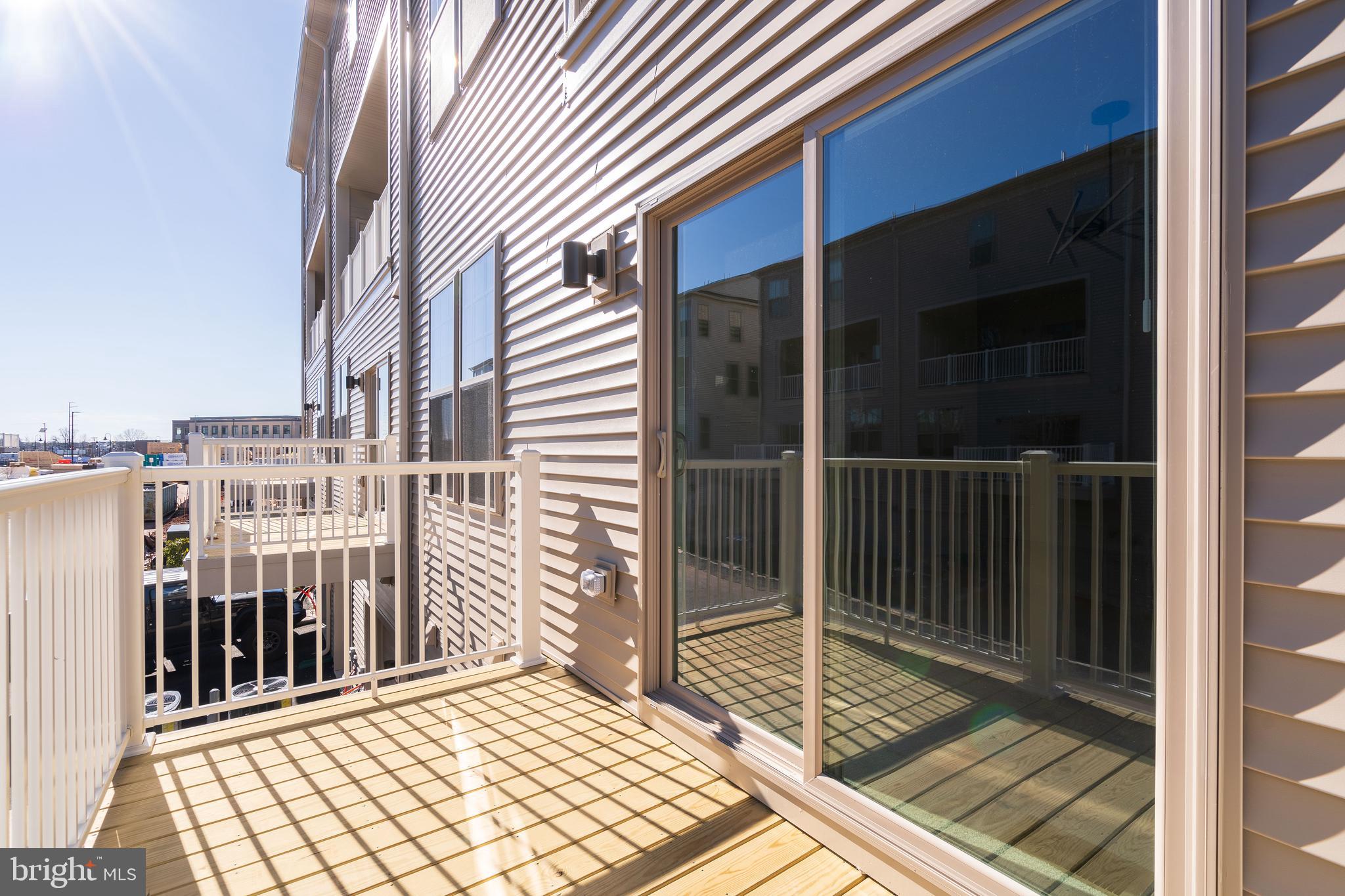 717 Thomas Lane Unit: A