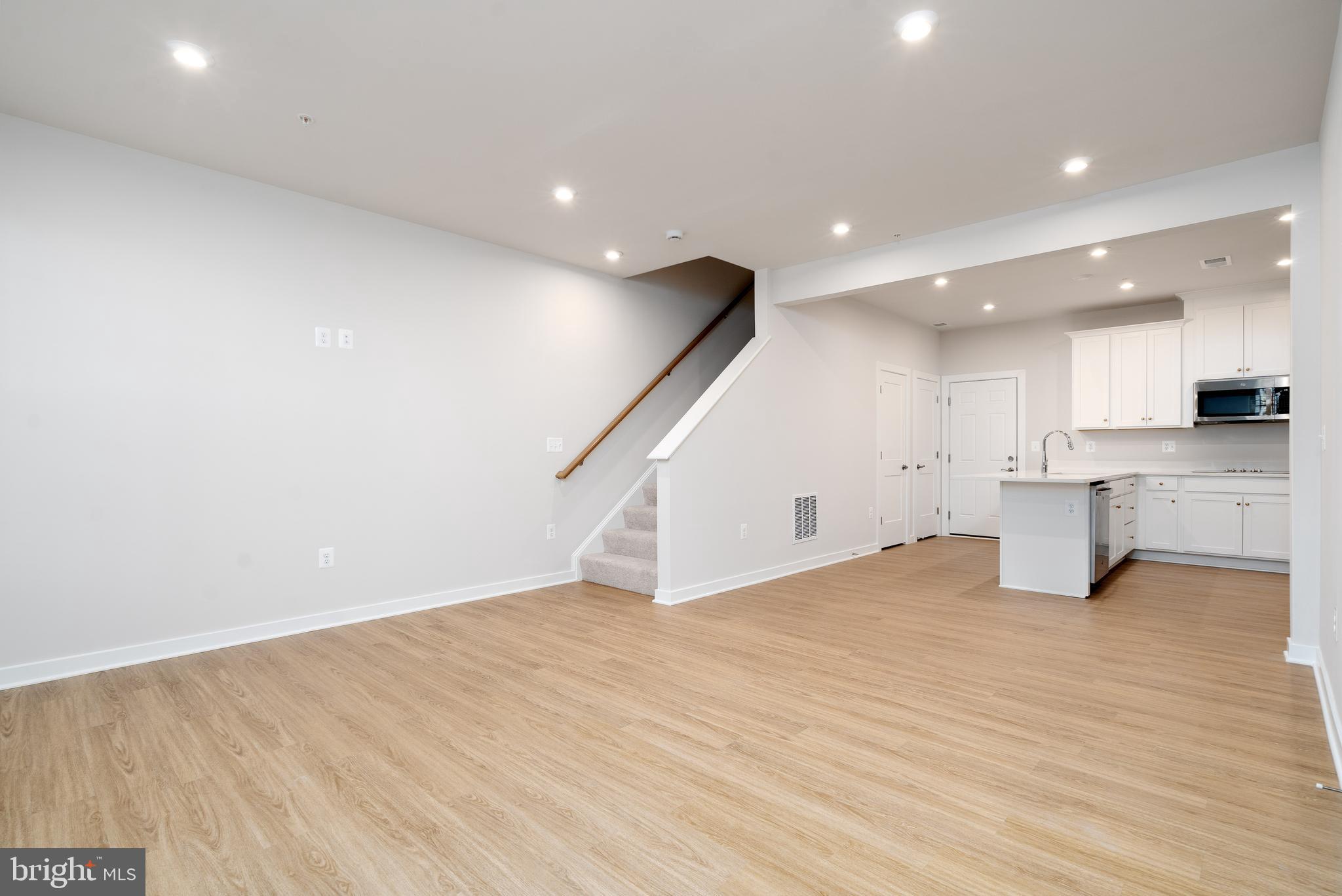 717 Thomas Lane Unit: A
