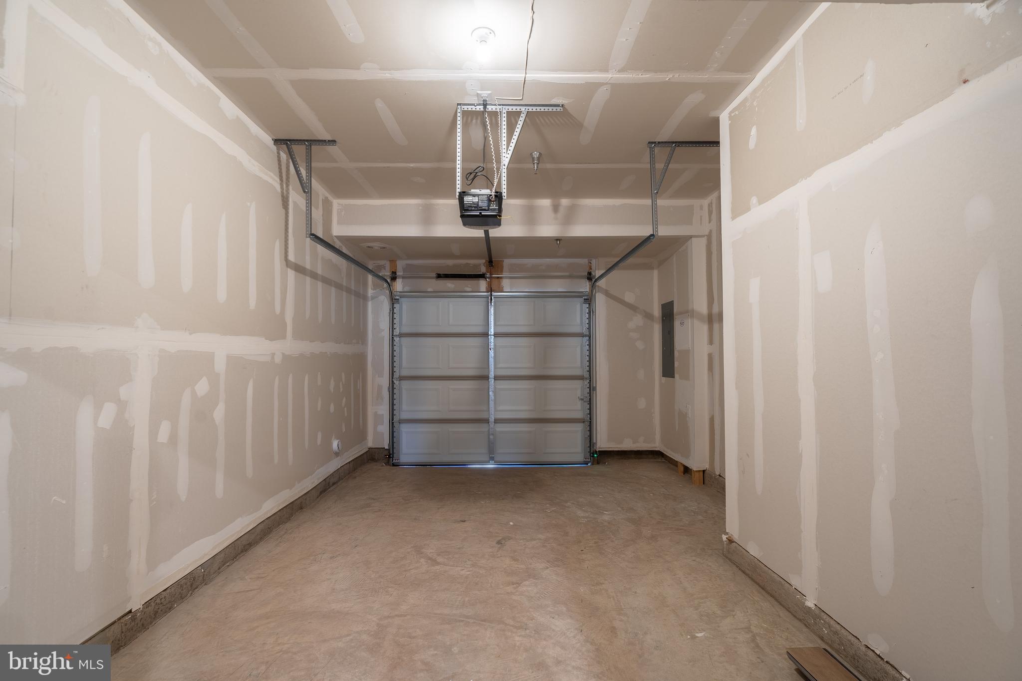 717 Thomas Lane Unit: A