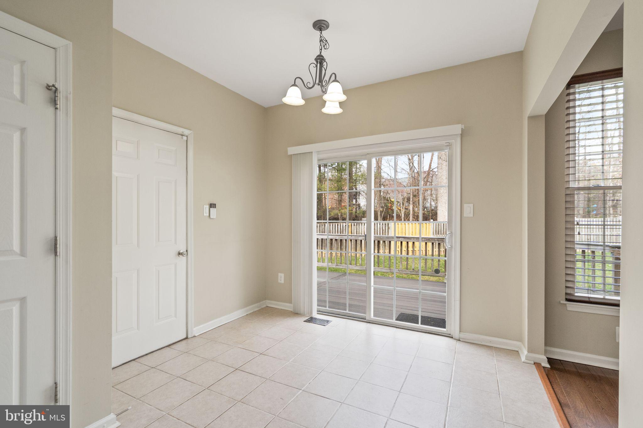 9408 Luke Dr