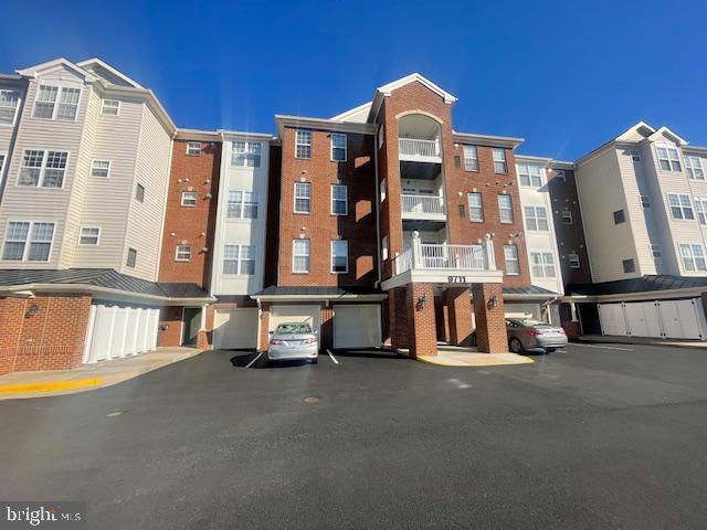 9711 Handerson Pl #Unit 301