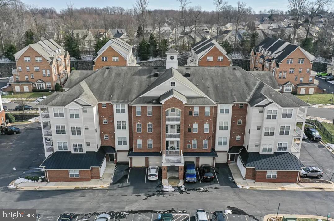 9711 Handerson Pl #Unit 301