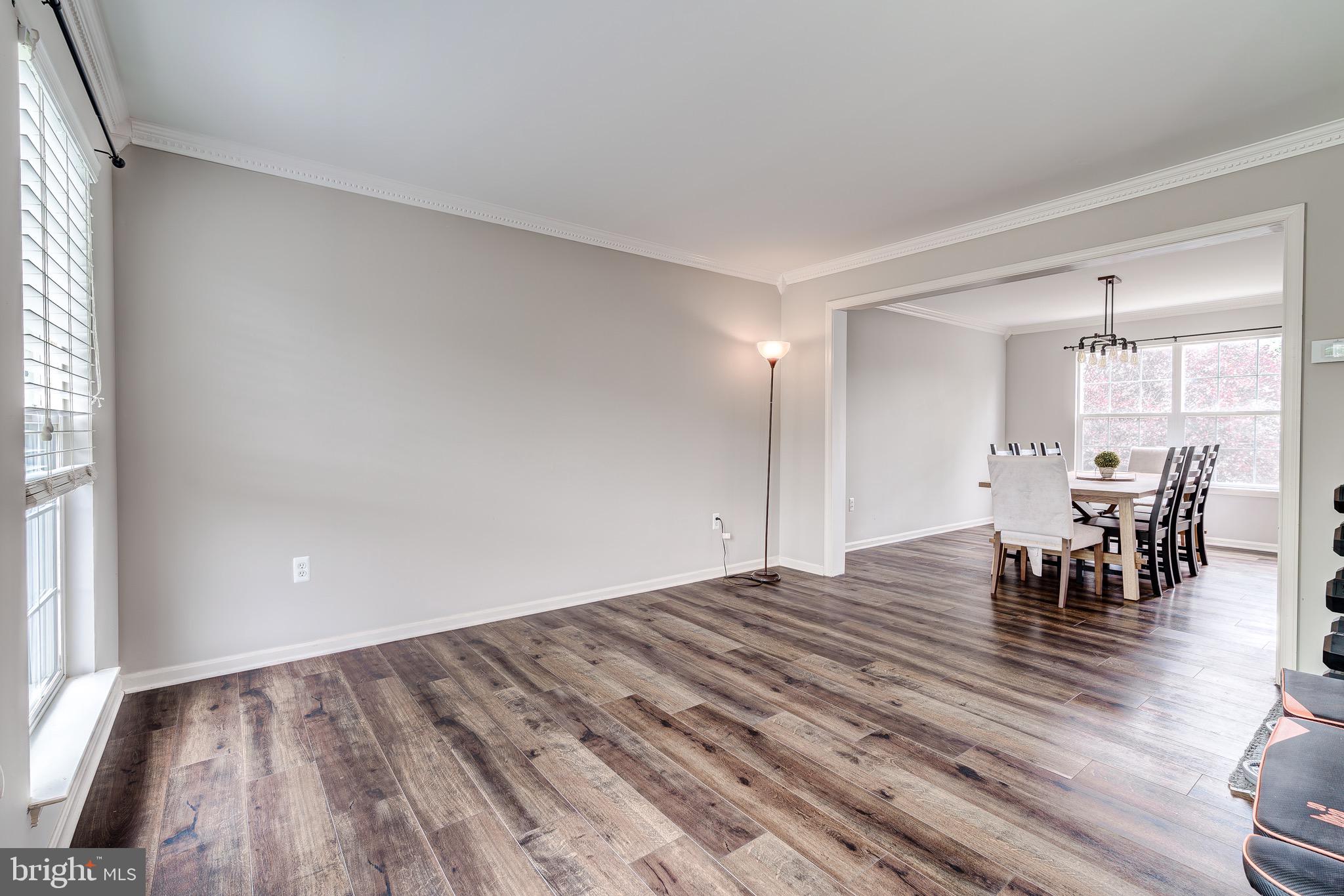 9403 Sonia Ct