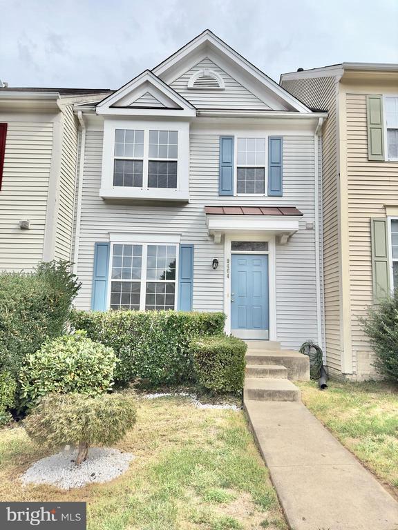 9464 BLACK HAWK CT