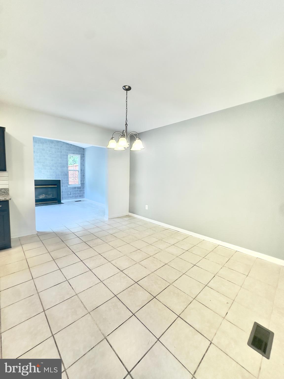 9464 BLACK HAWK CT