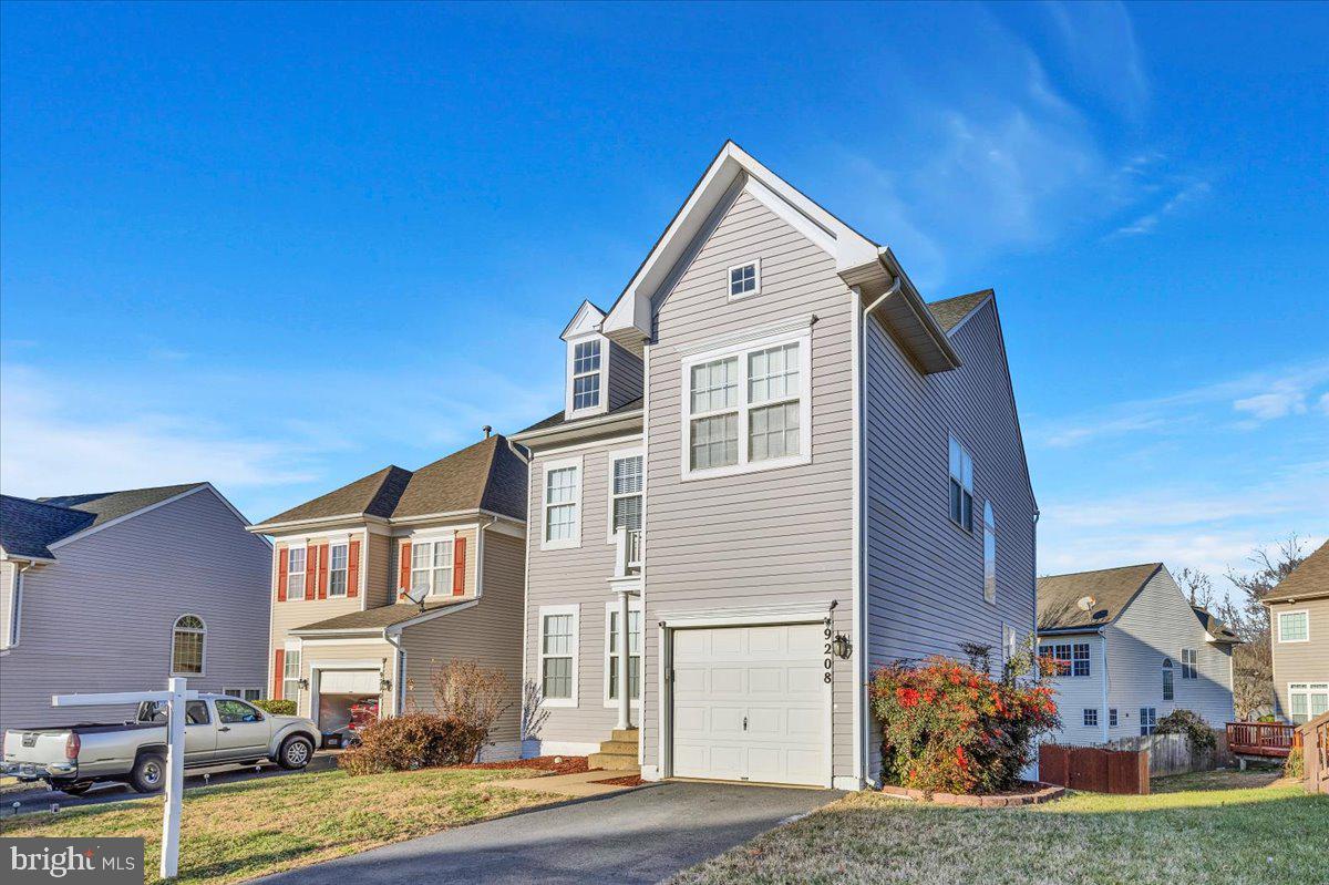 9208 Greenshire Dr