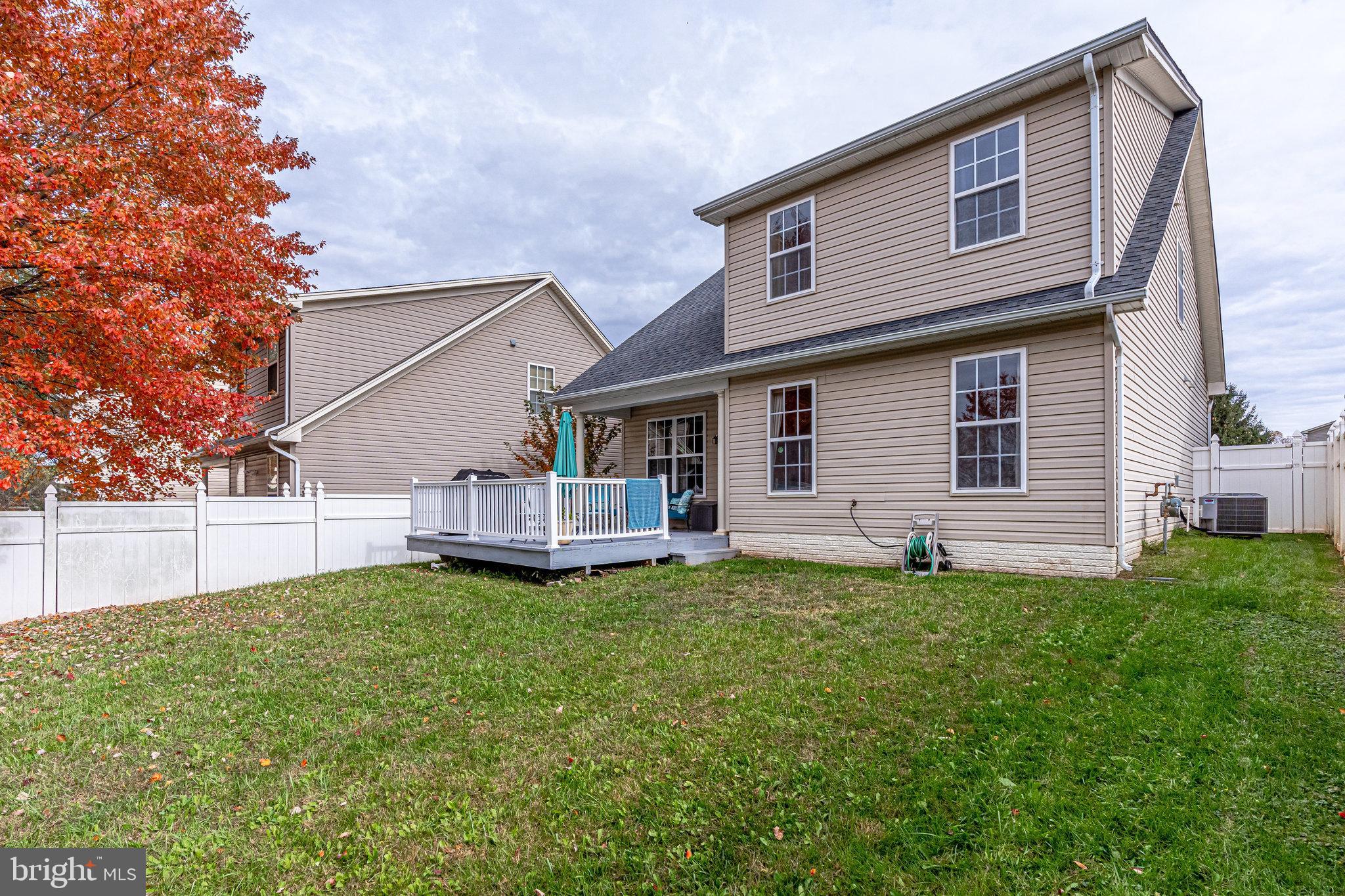 9406 ROSEBUD CT