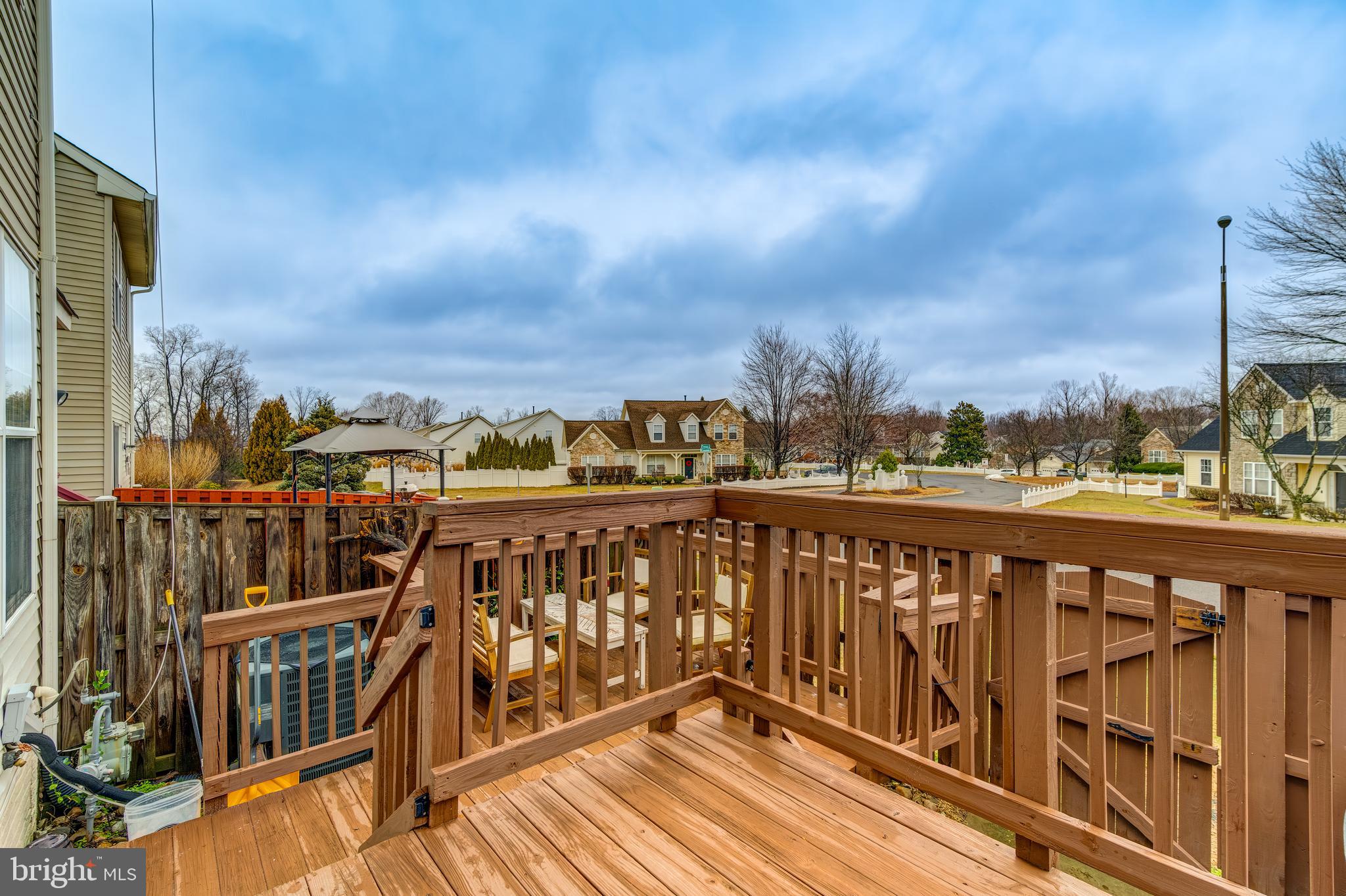 9433 Lanae Ln