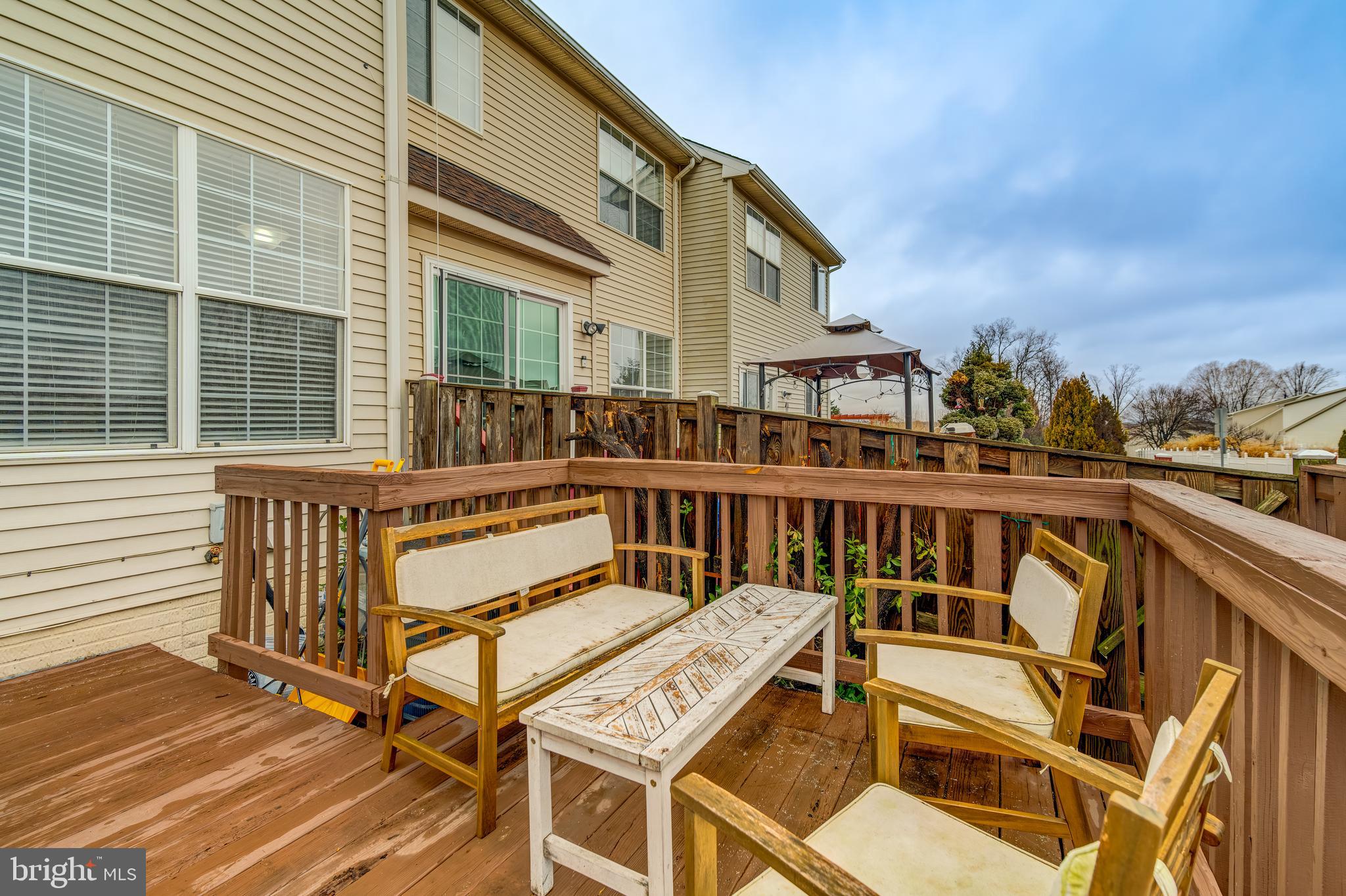 9433 Lanae Ln