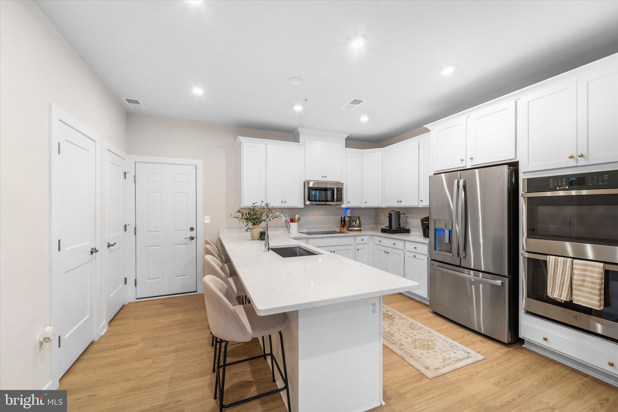 203 PARK CENTRAL TERRACE