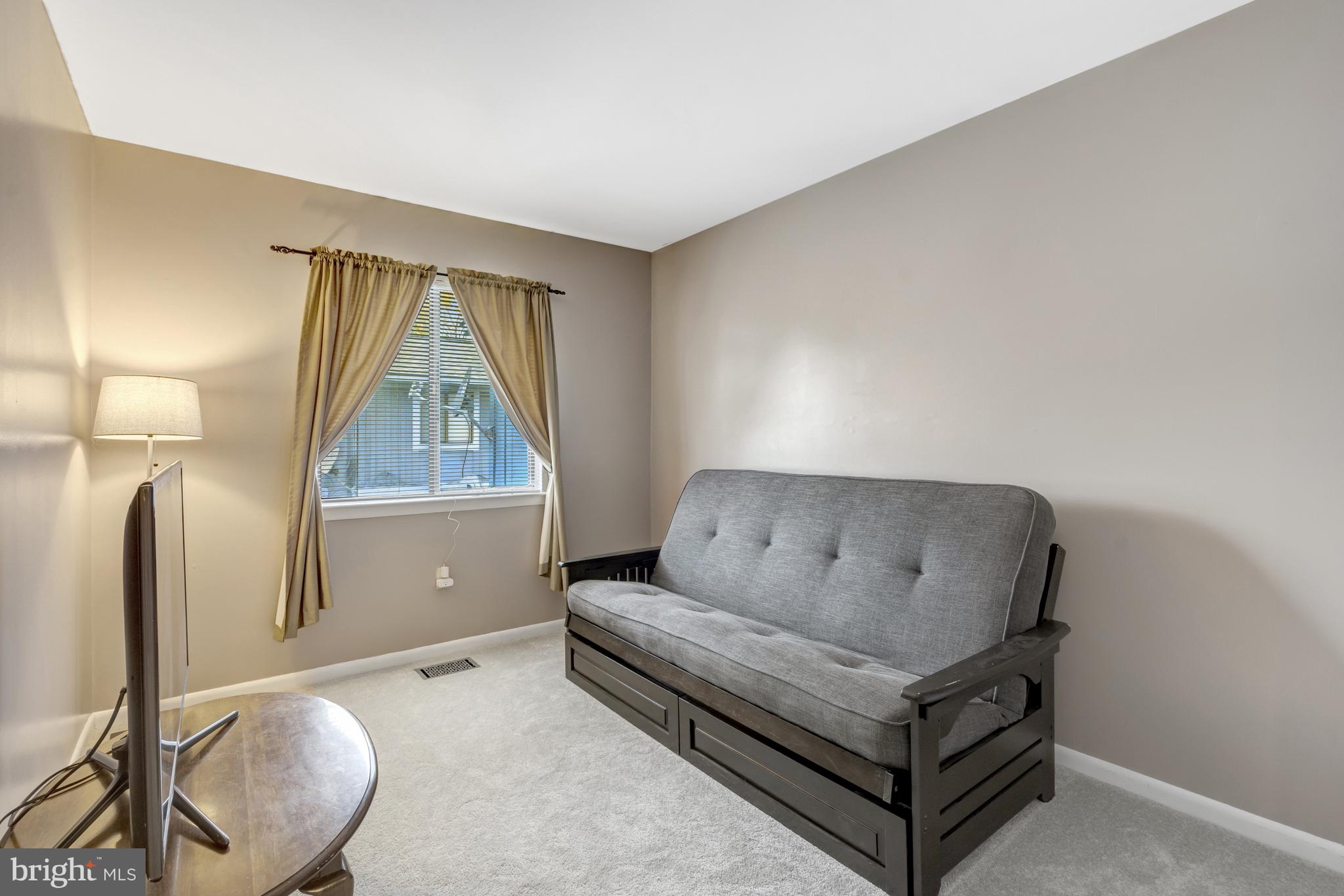 8667 MADERA COURT