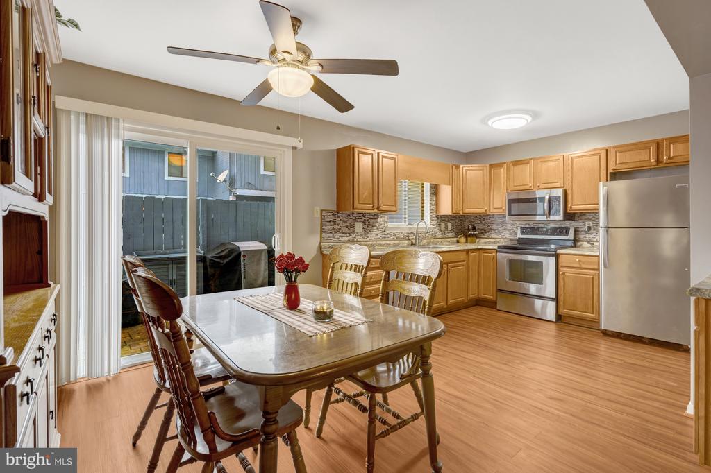 8667 MADERA COURT