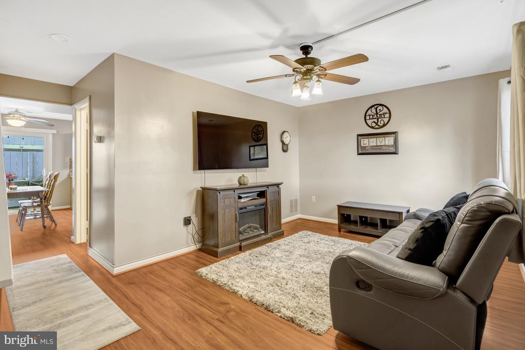 8667 MADERA COURT