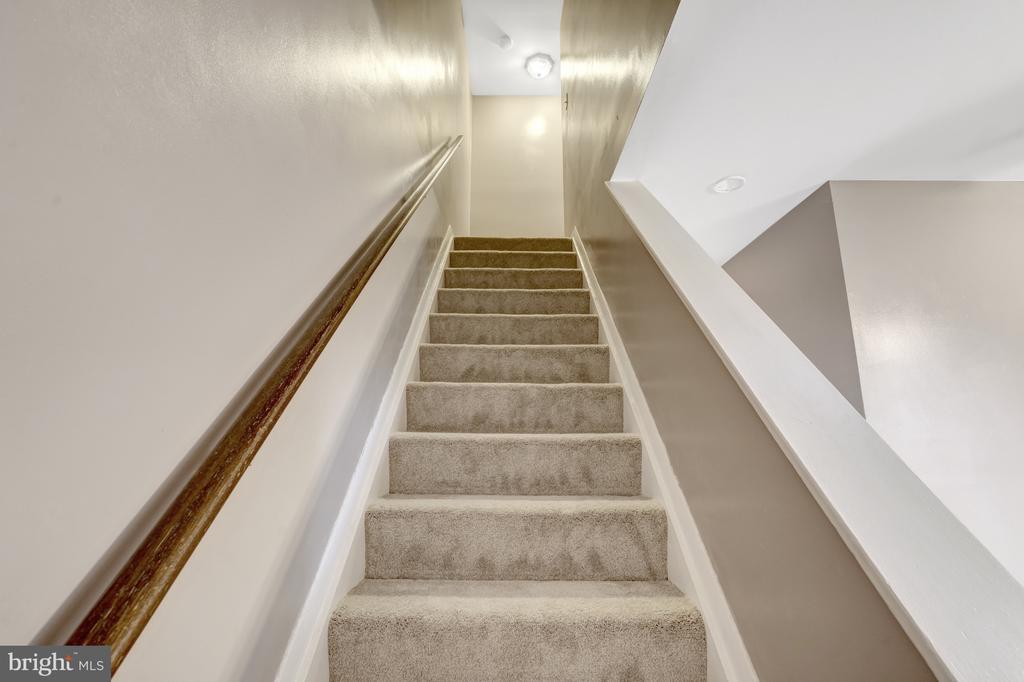 8667 MADERA COURT