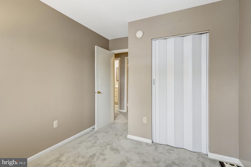 8667 MADERA COURT