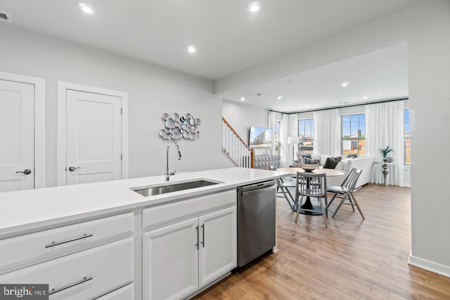 1110A DABNEY DRIVE