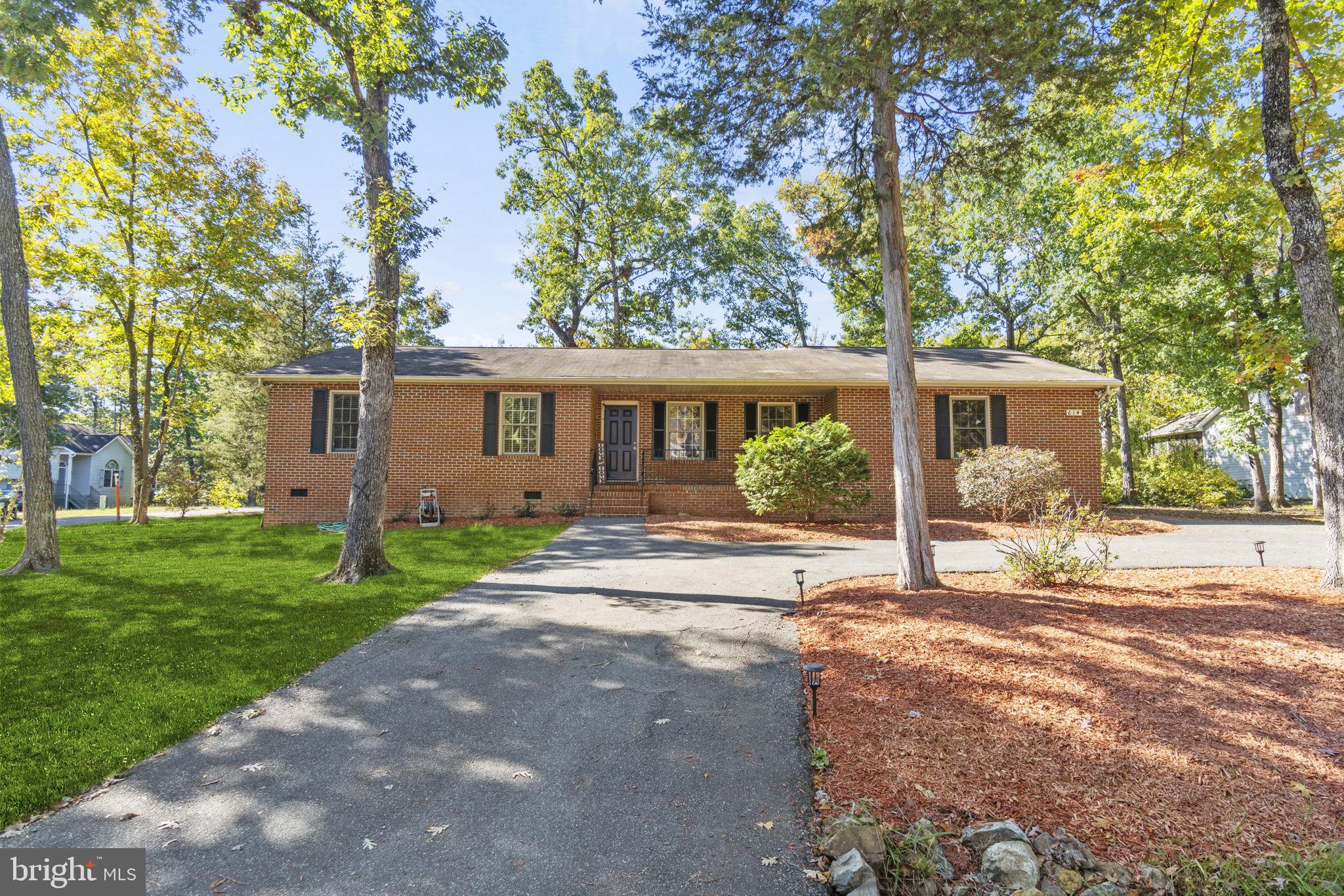614 Liberty Blvd