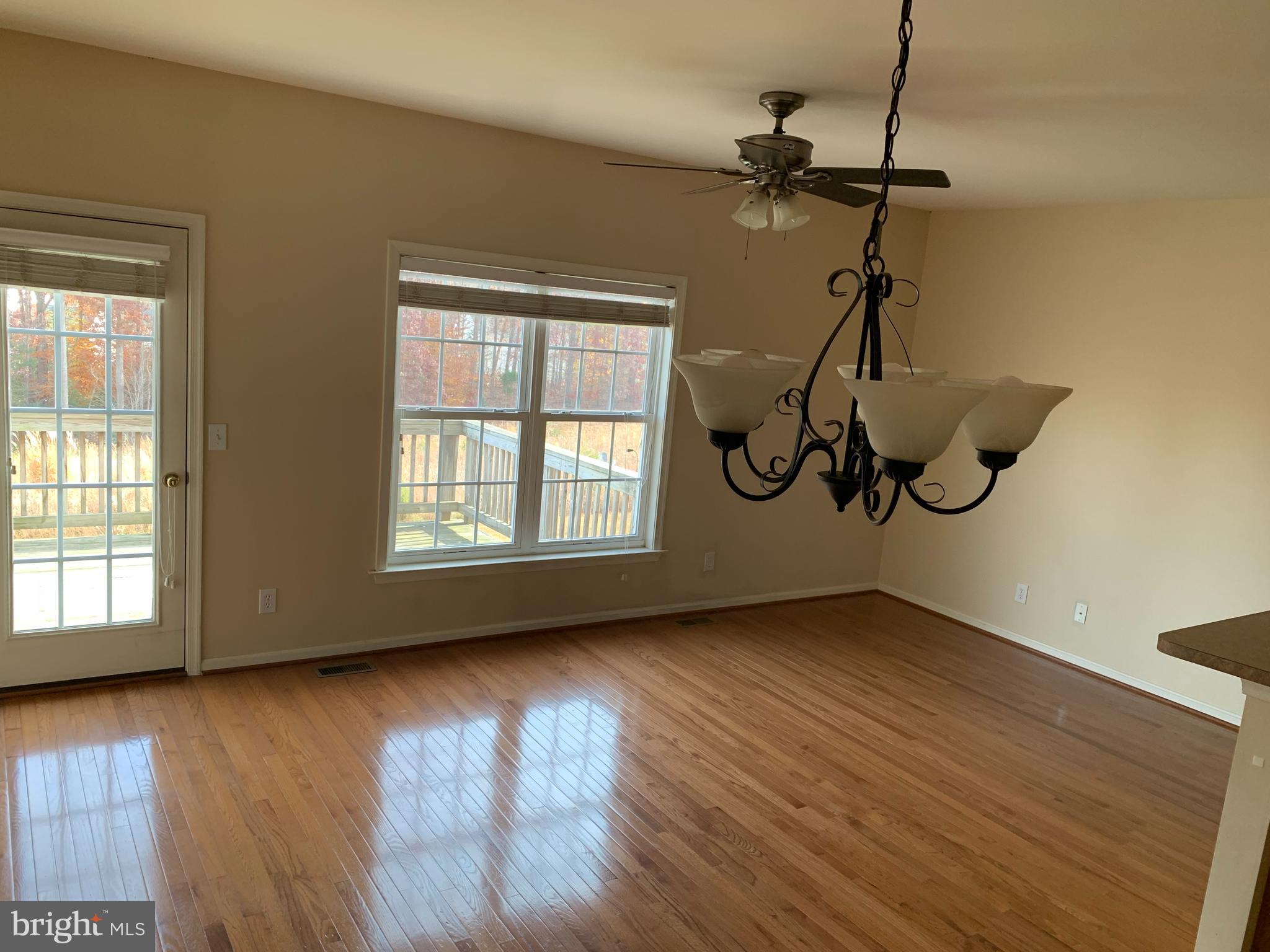 35152 Sara COURT