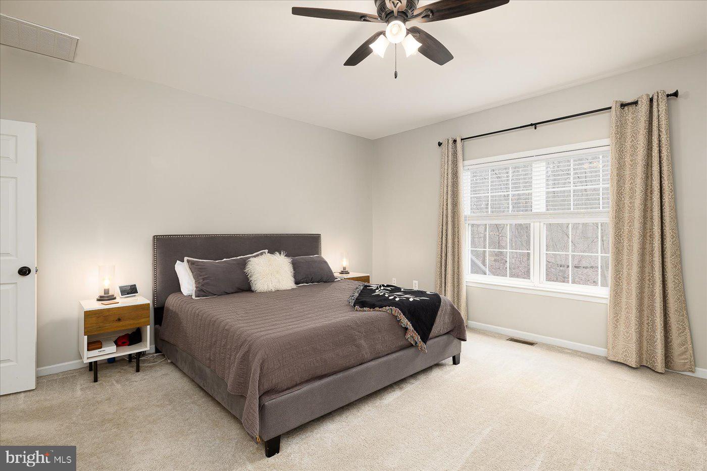 115 Ashlawn COURT