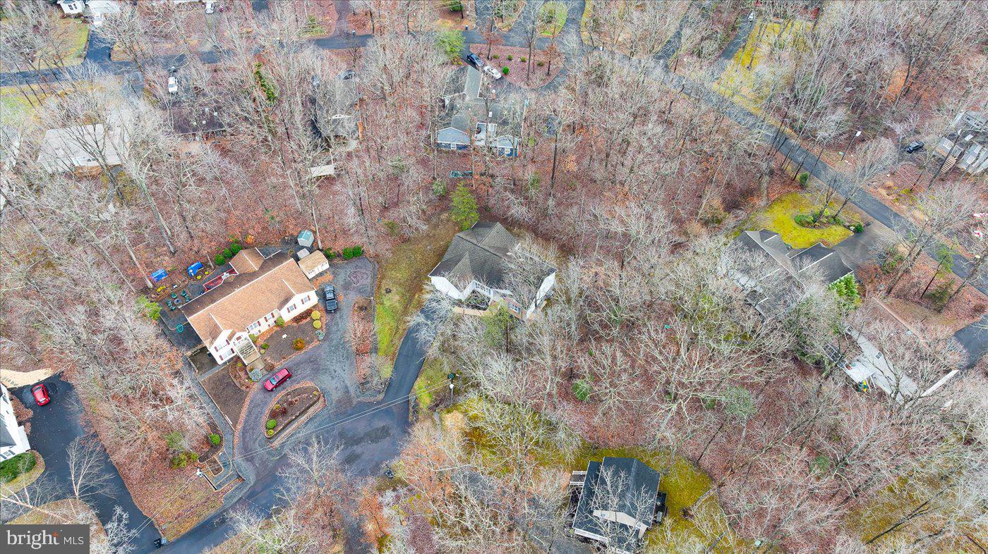 115 Ashlawn COURT