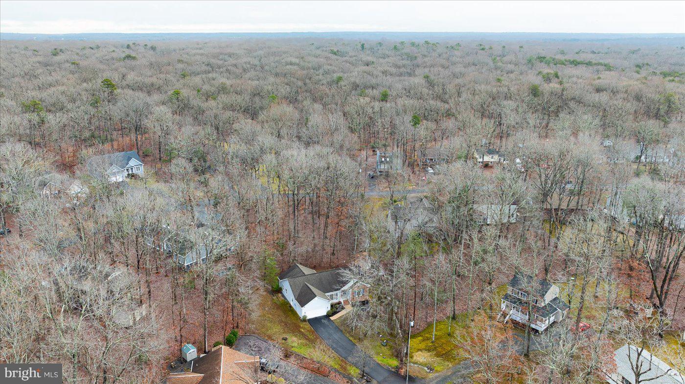 115 Ashlawn COURT