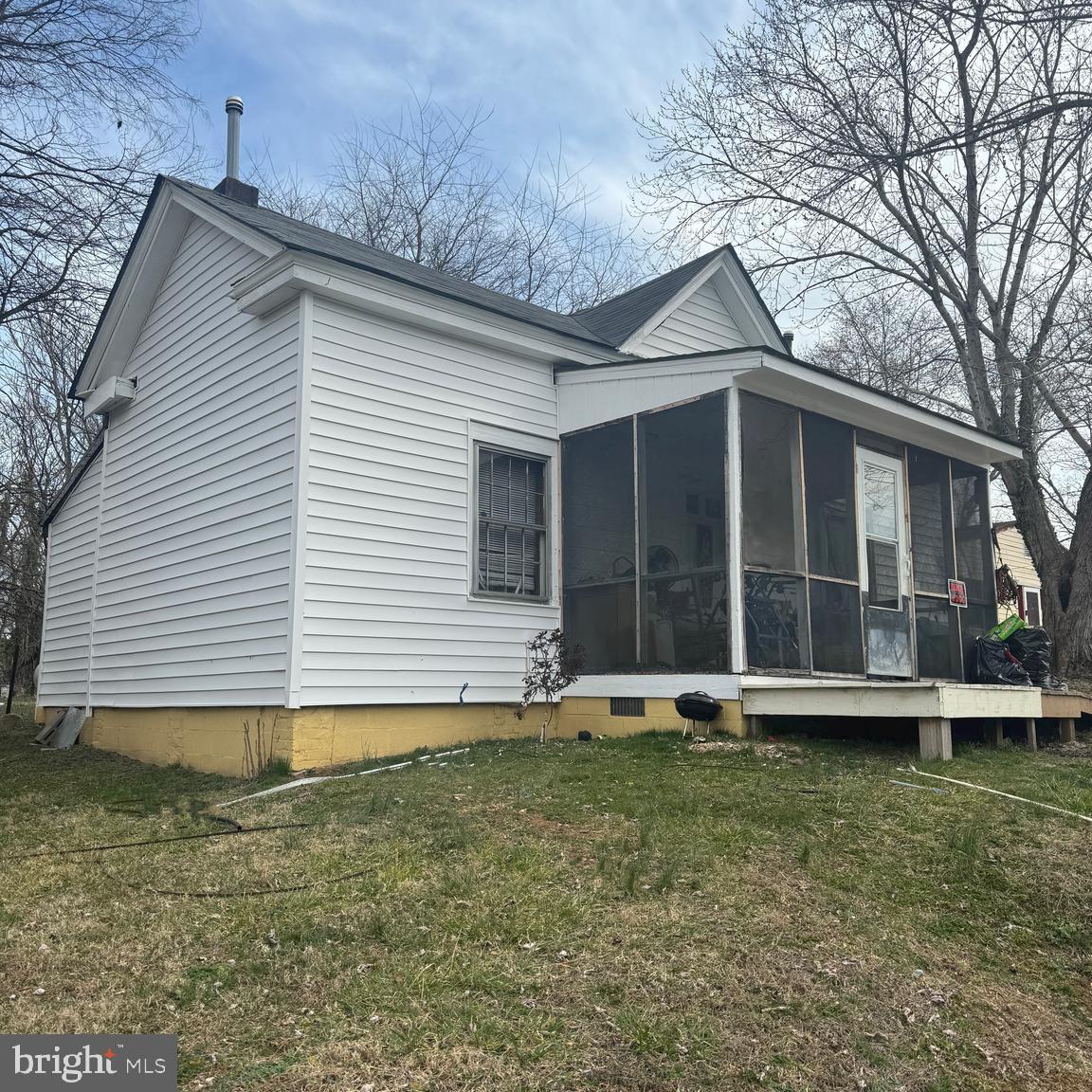 302 Depot St
