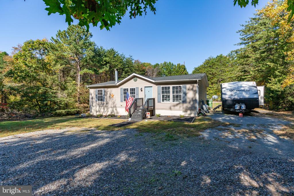 3320 Rapidan Hills Dr