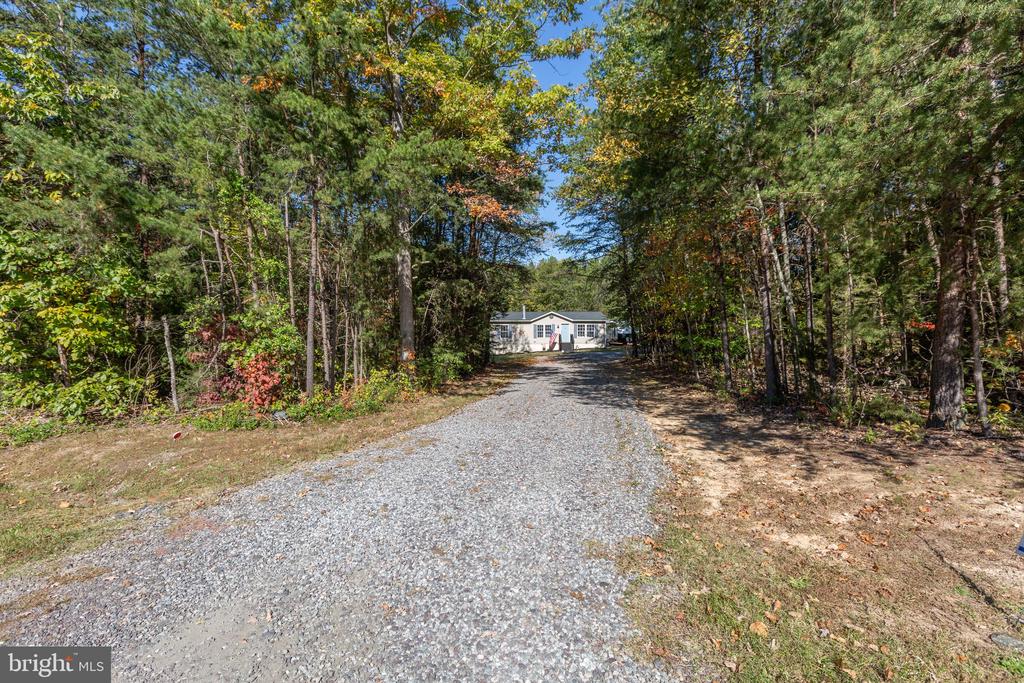 3320 Rapidan Hills Dr