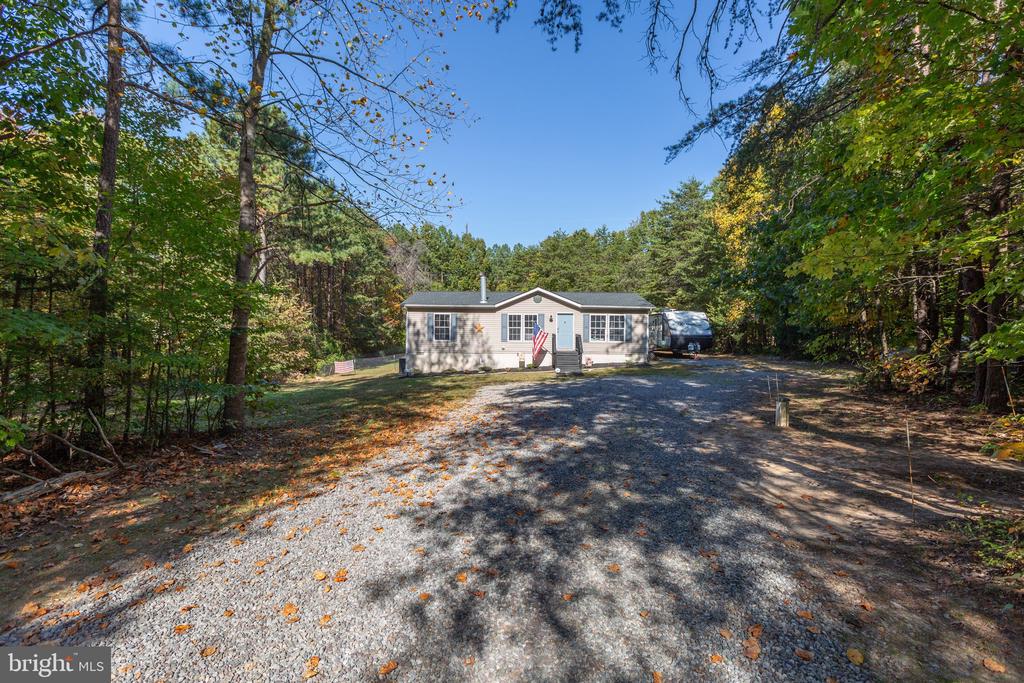 3320 Rapidan Hills Dr