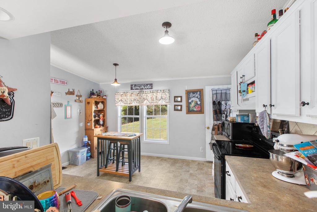 3320 Rapidan Hills Dr