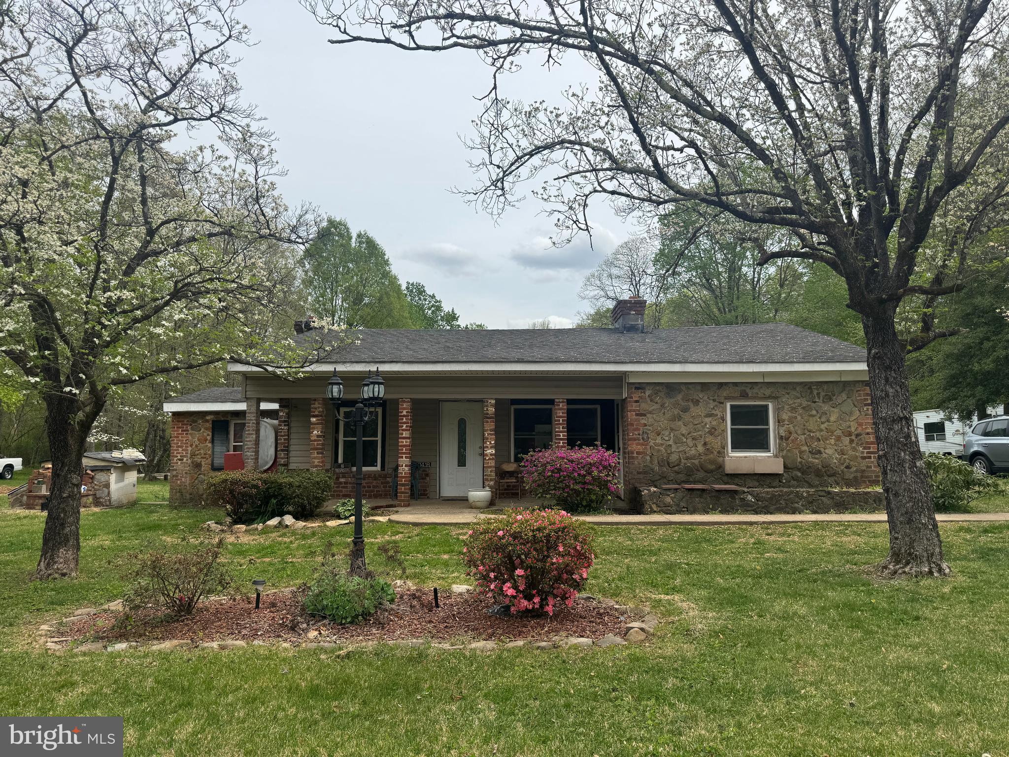 11418 Cox Mill