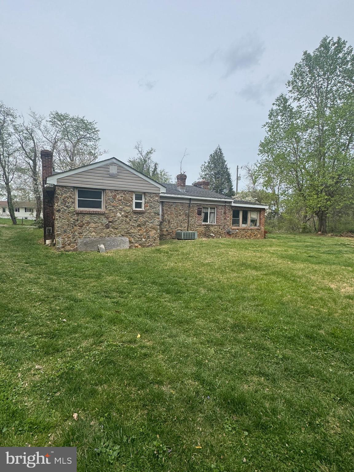 11418 Cox Mill
